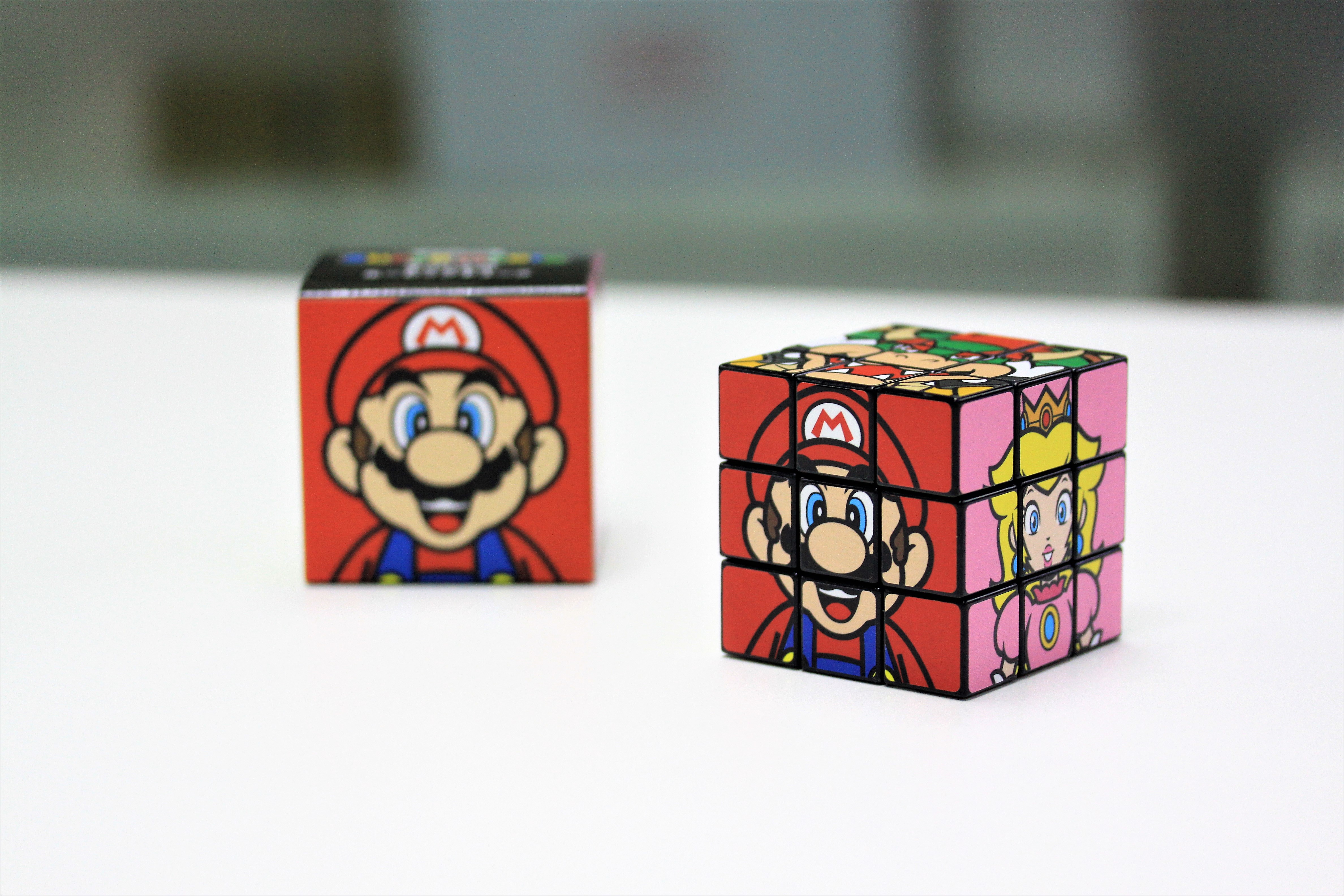 Mario enlists help from dozens of Rubik's cubes in epic stop-motion  adventure【Video】